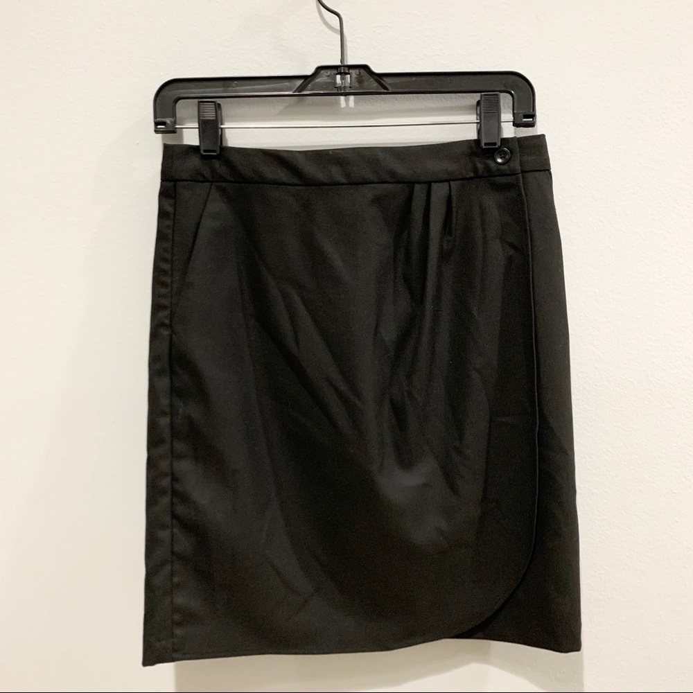 Black Skirt with Pockets